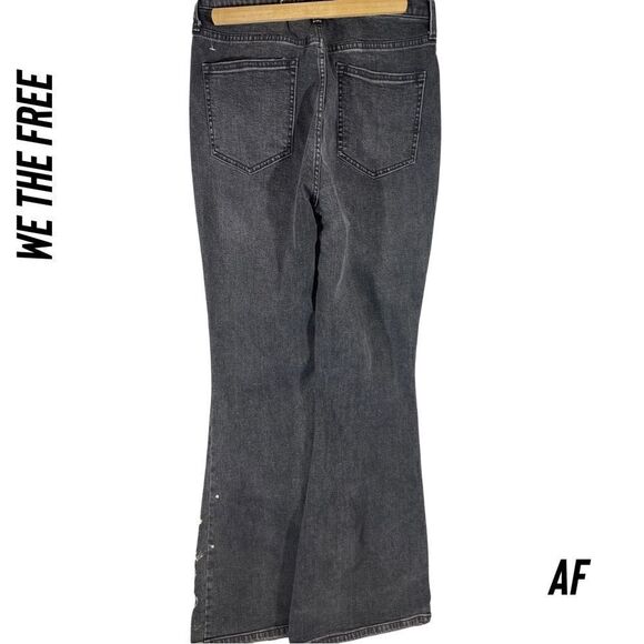 WE THE FREE CURVY BUTTERFLY JEANS HIGH RISE NEW SIZE 30 BLACK - Picture 5 of 7